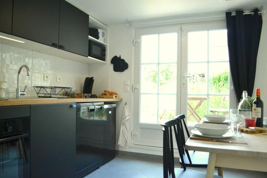 Les Grumes, Centre Ville, Jardin,Self check-in, FreeWifi, Netflix Compiègne Extérieur photo